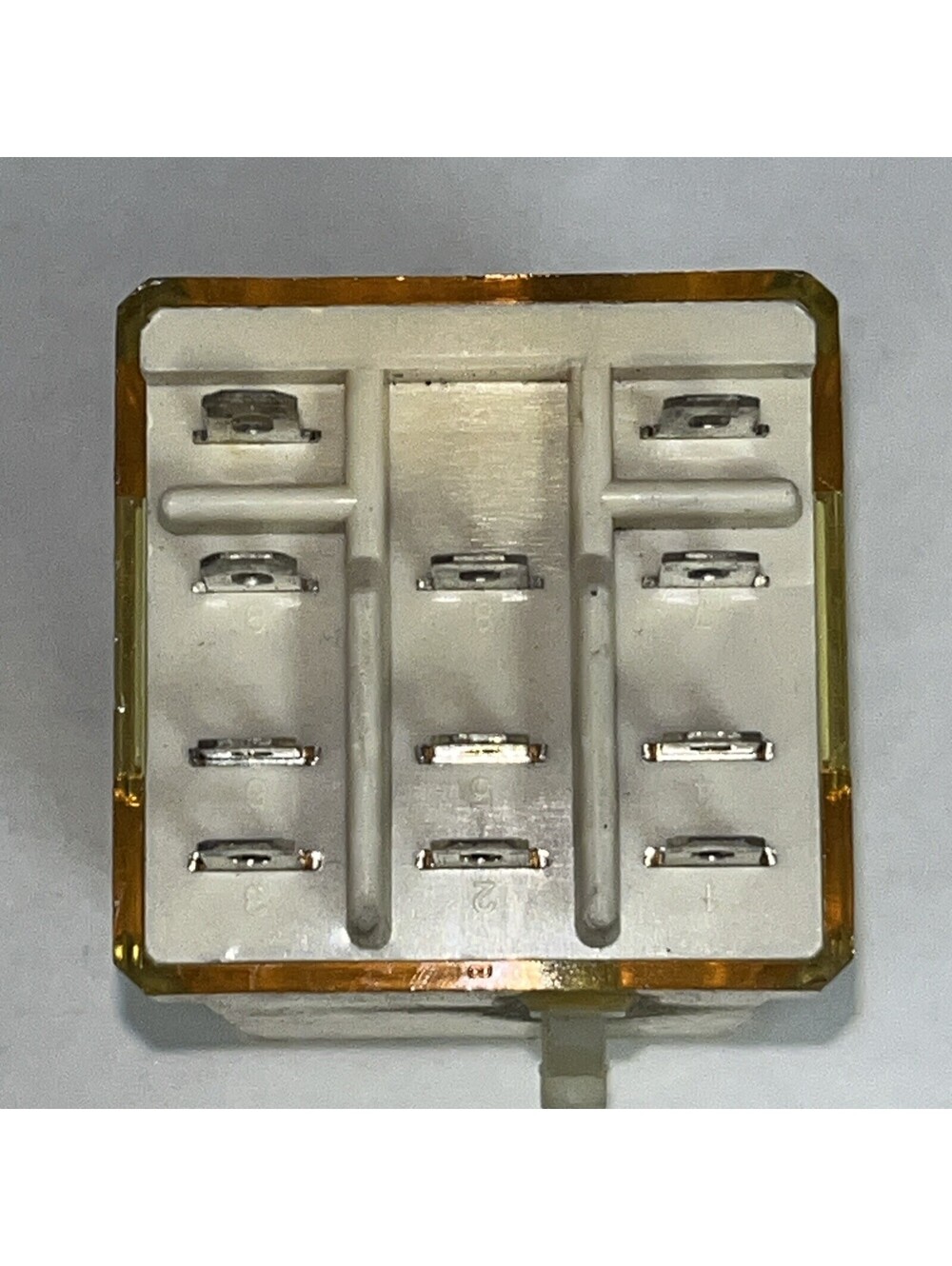 IDEC Power Relay RR3B-ULC [Tested - Works] - Picture 7 of 7